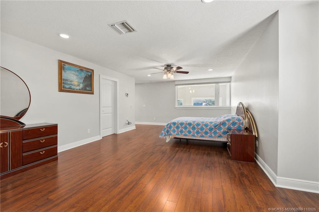 Fort Pierce, Florida, 34949, United States, 5 Bedrooms Bedrooms, ,5 BathroomsBathrooms,Residential,Active,1970957