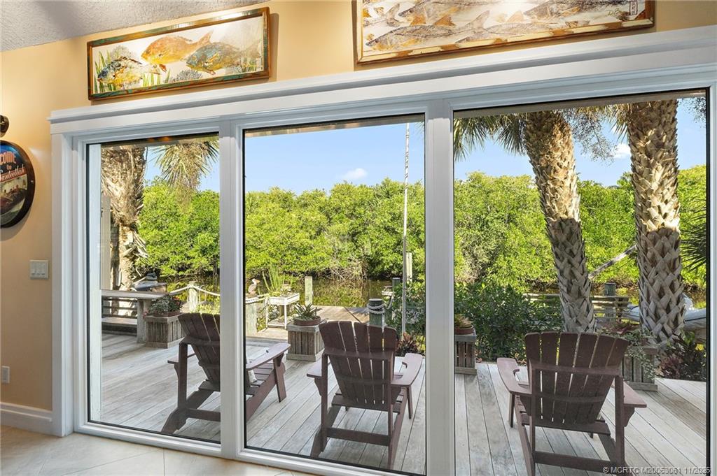 Stuart, Florida, 34997, United States, 3 Bedrooms Bedrooms, ,4 BathroomsBathrooms,Residential,Active,1993675