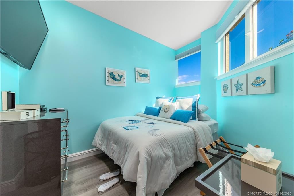 Jensen Beach, Florida, 34957, United States, ,5 BathroomsBathrooms,Residential,Active,1894216