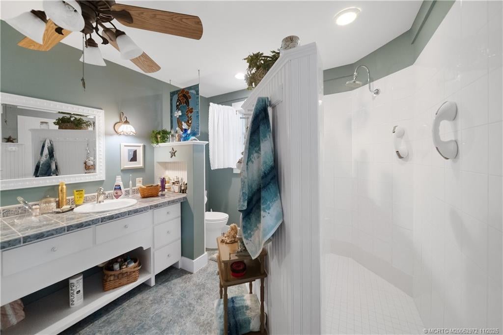 Stuart, Florida, 34996, United States, 4 Bedrooms Bedrooms, ,3 BathroomsBathrooms,Residential,Active,1988486