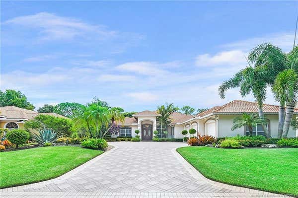 1572 SE CYPRESS GLEN WAY, STUART, FL 34997 - Image 1