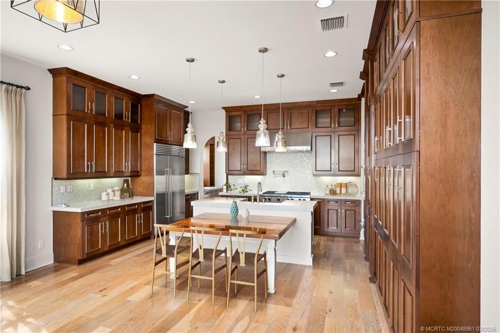 Palm City, Florida, 34990, United States, 5 Bedrooms Bedrooms, ,8 BathroomsBathrooms,Residential,Active,1747378