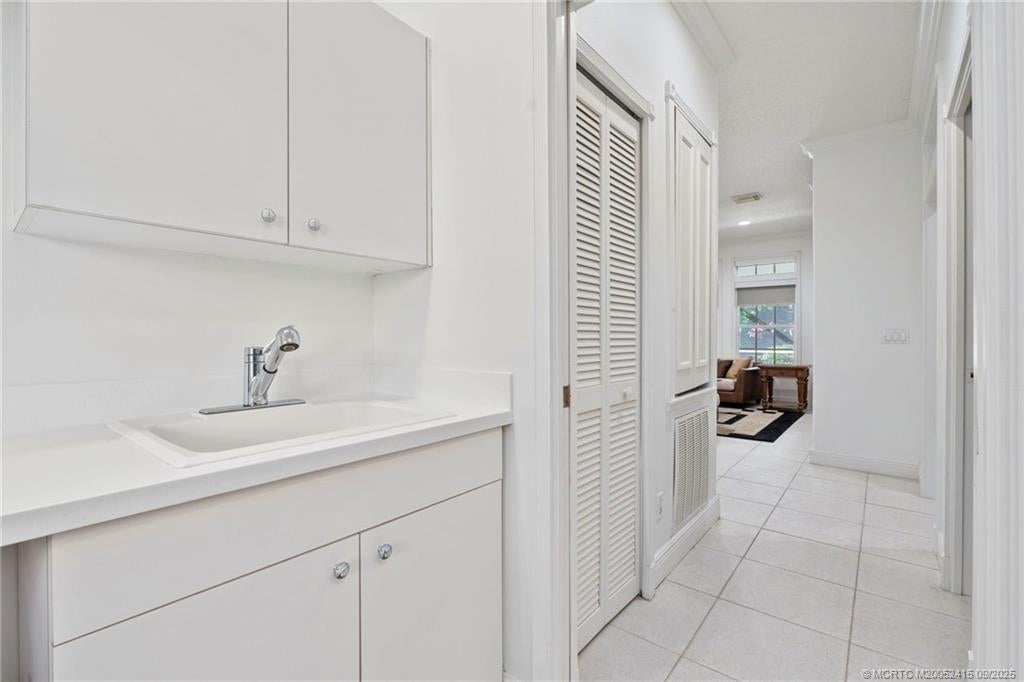 Stuart, Florida, 34996, United States, 4 Bedrooms Bedrooms, ,3 BathroomsBathrooms,Residential,Active,1953252