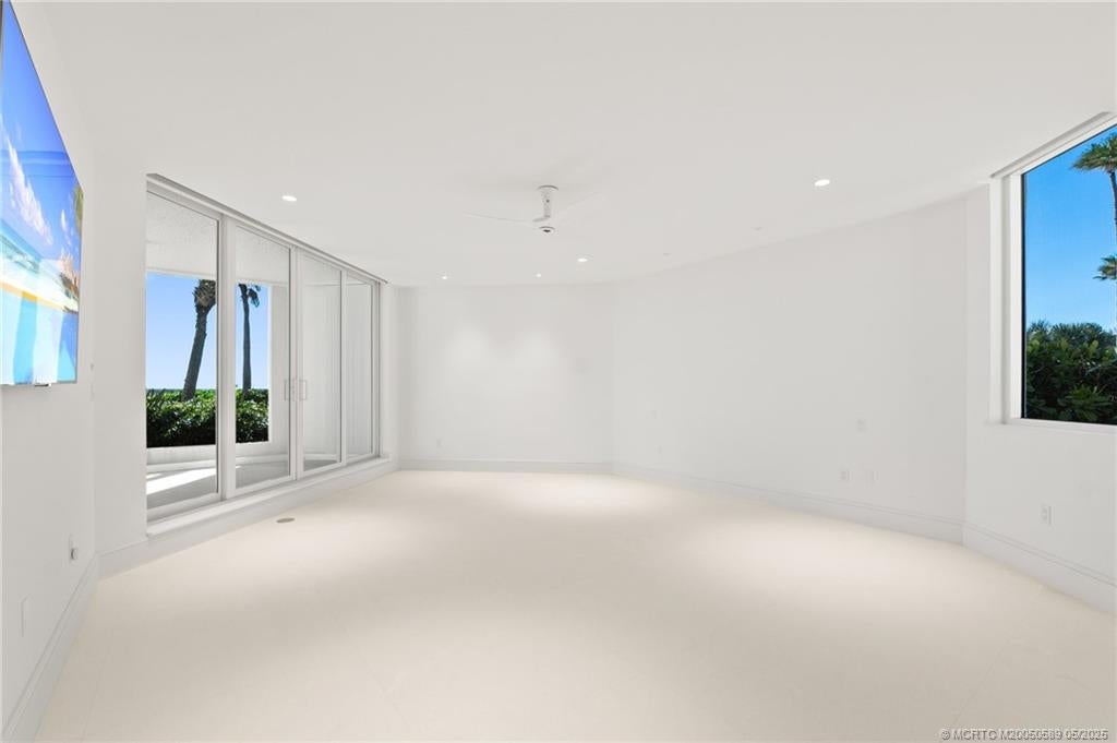 Stuart, Florida, 34996, United States, ,3 BathroomsBathrooms,Residential,Active,1806933