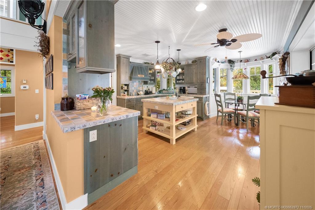 Stuart, Florida, 34996, United States, 4 Bedrooms Bedrooms, ,3 BathroomsBathrooms,Residential,Active,1988486