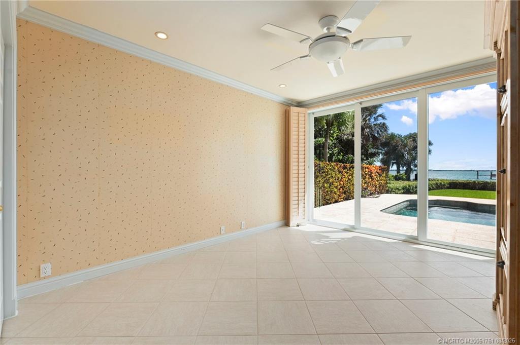 Stuart, Florida, 34996, United States, 5 Bedrooms Bedrooms, ,4 BathroomsBathrooms,Residential,Active,1914638