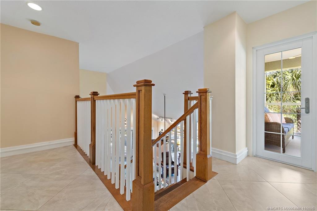 Stuart, Florida, 34997, United States, 3 Bedrooms Bedrooms, ,4 BathroomsBathrooms,Residential,Active,1993675