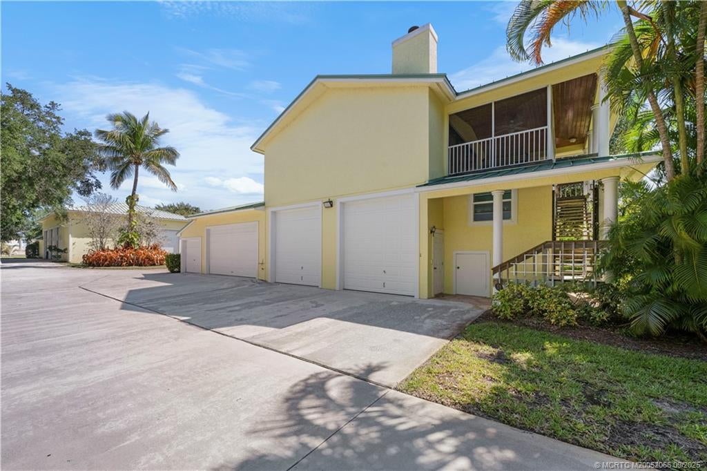 Jensen Beach, Florida, 34957, United States, 2 Bedrooms Bedrooms, ,3 BathroomsBathrooms,Residential,Active,1936446
