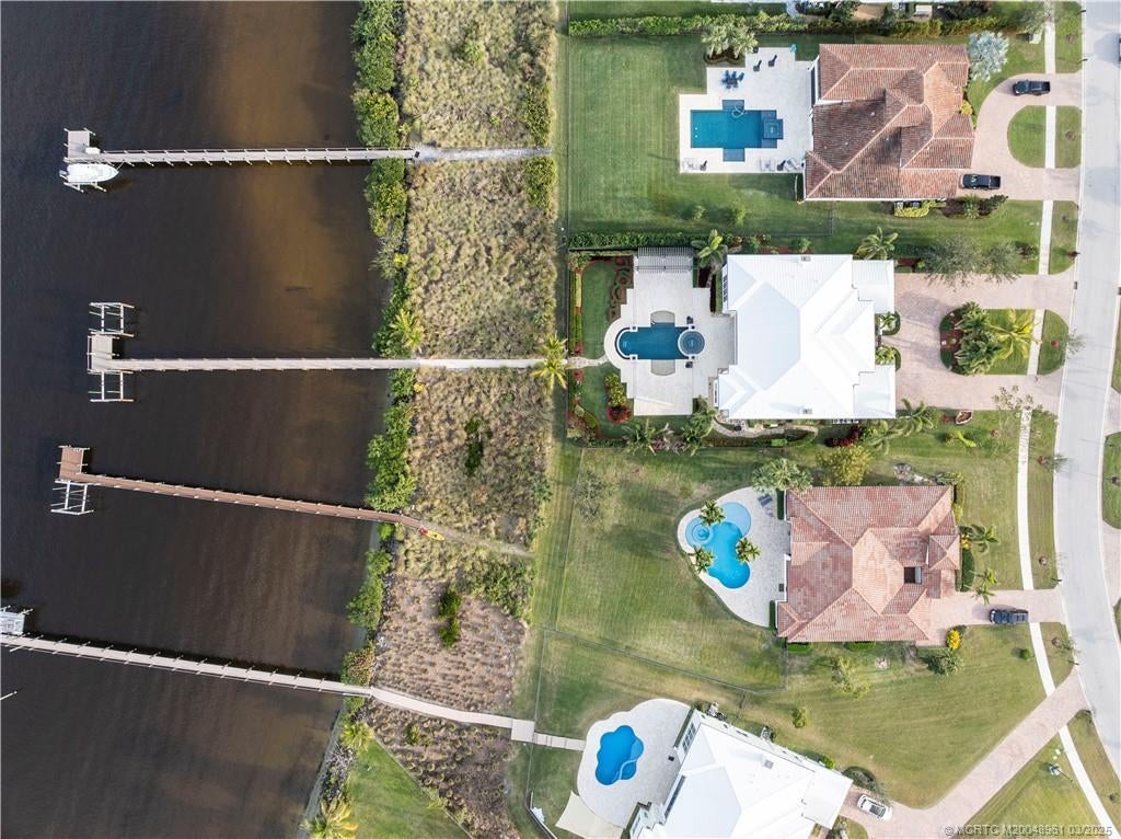 Palm City, Florida, 34990, United States, 5 Bedrooms Bedrooms, ,8 BathroomsBathrooms,Residential,Active,1747378