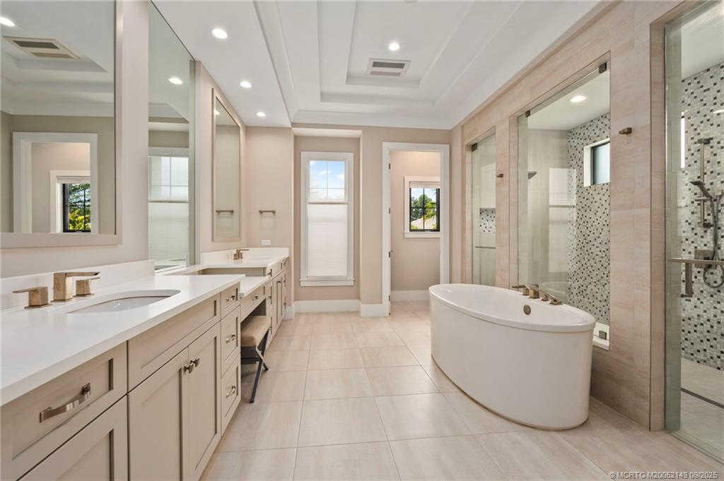 Palm City, Florida, 34990, United States, 4 Bedrooms Bedrooms, ,4 BathroomsBathrooms,Residential,Active,1945063