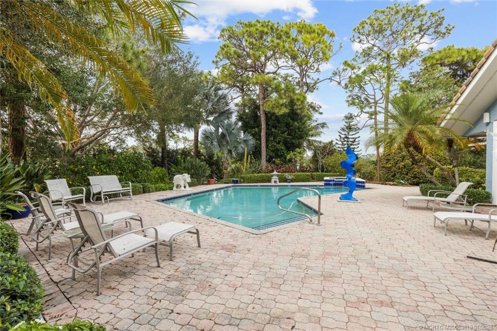 Palm City, Florida, 34990, United States, 3 Bedrooms Bedrooms, ,4 BathroomsBathrooms,Residential,Active,2010174