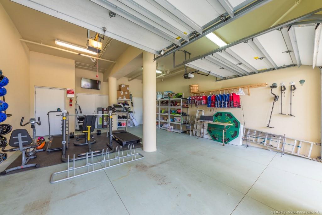 Hutchinson Island, Florida, 34957, United States, 6 Bedrooms Bedrooms, ,7 BathroomsBathrooms,Residential,Active,1706651