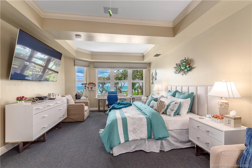 Jensen Beach, Florida, 34957, United States, ,5 BathroomsBathrooms,Residential,Active,1894216