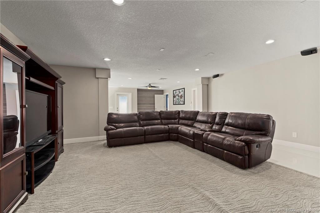 Fort Pierce, Florida, 34949, United States, 5 Bedrooms Bedrooms, ,5 BathroomsBathrooms,Residential,Active,1970957