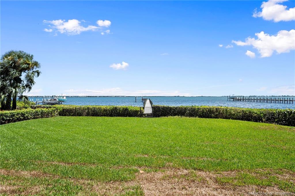 Stuart, Florida, 34996, United States, 5 Bedrooms Bedrooms, ,4 BathroomsBathrooms,Residential,Active,1914638
