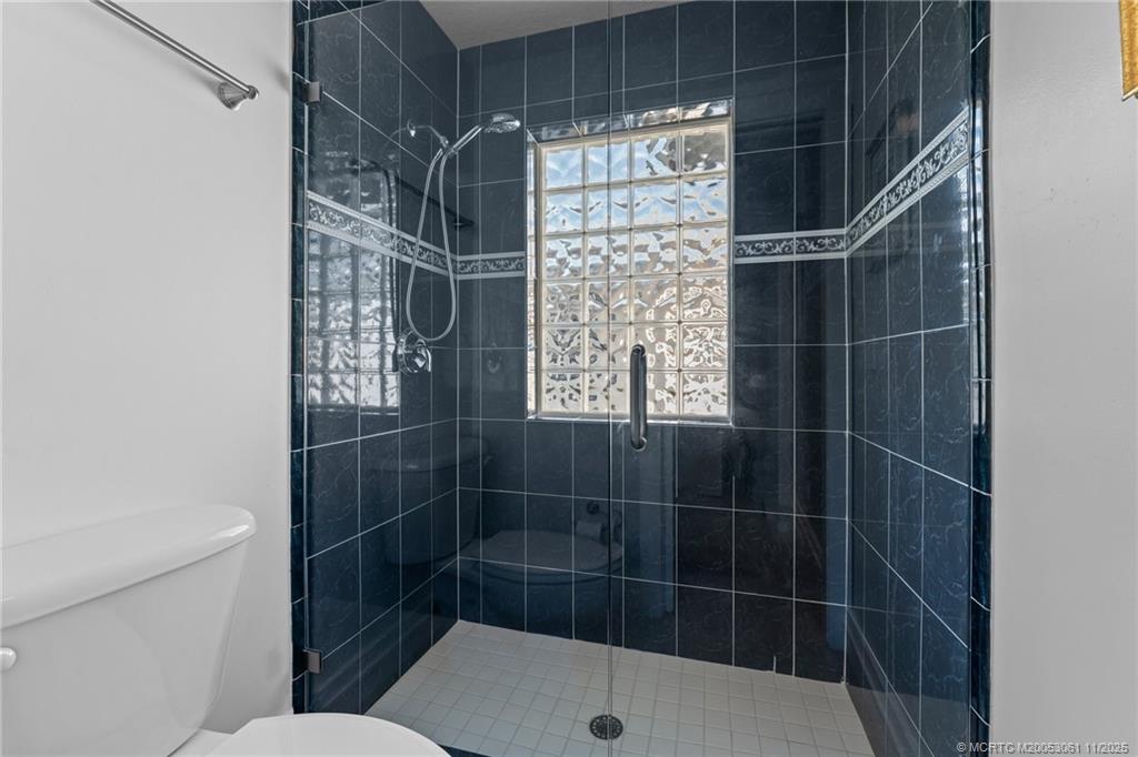 Stuart, Florida, 34997, United States, 3 Bedrooms Bedrooms, ,4 BathroomsBathrooms,Residential,Active,1993675