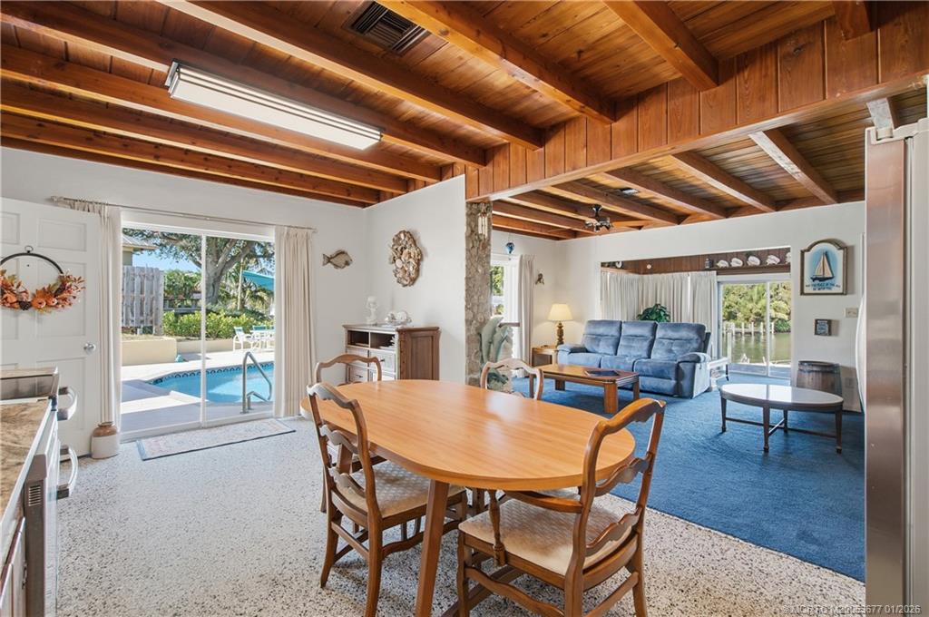 Stuart, Florida, 34997, United States, 3 Bedrooms Bedrooms, ,2 BathroomsBathrooms,Residential,Active,2007928