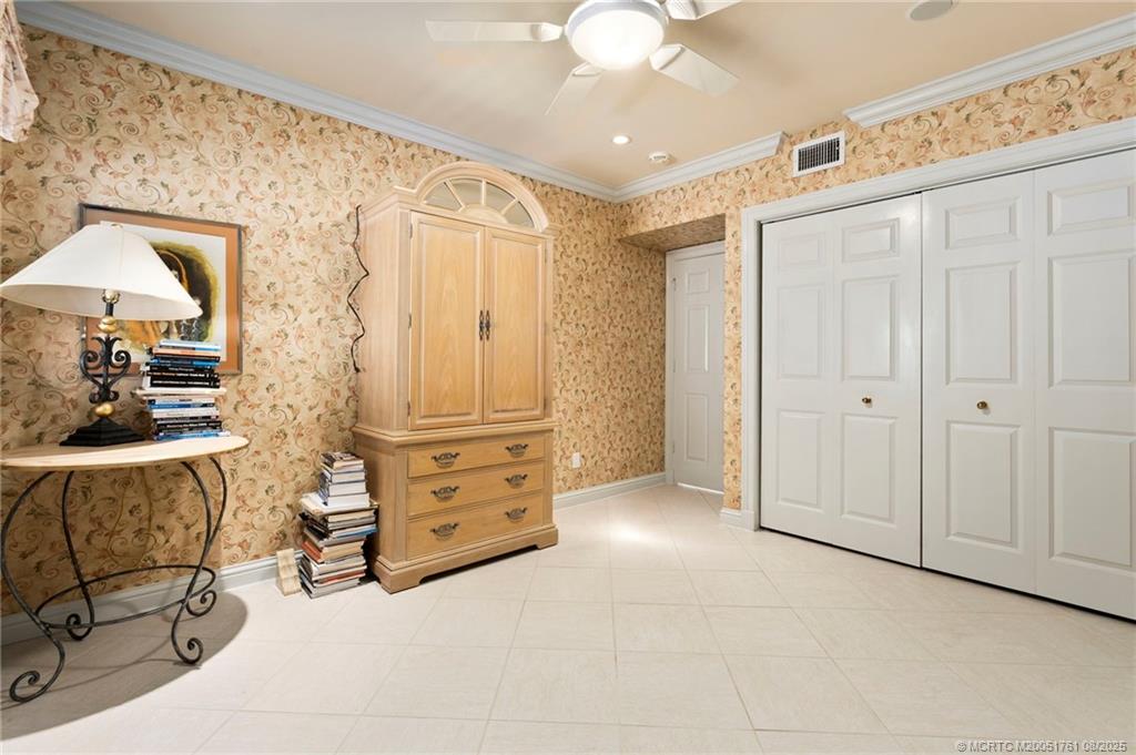 Stuart, Florida, 34996, United States, 5 Bedrooms Bedrooms, ,4 BathroomsBathrooms,Residential,Active,1914638