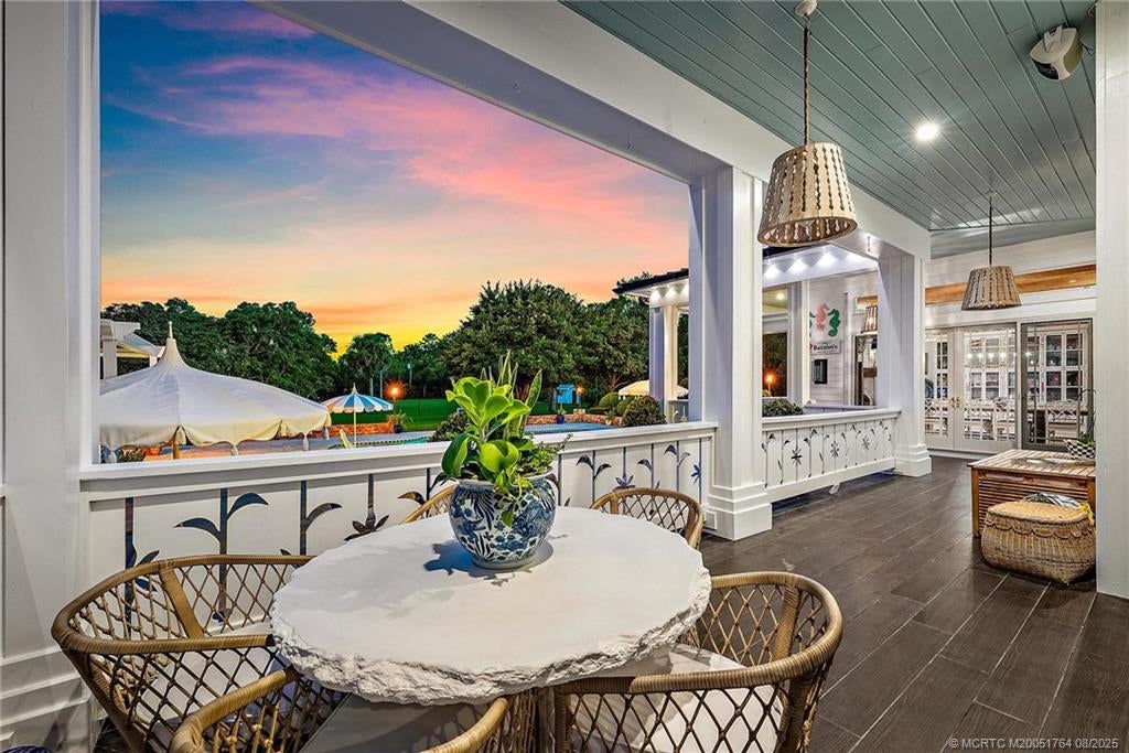 Palm City, Florida, 34990, United States, 5 Bedrooms Bedrooms, ,6 BathroomsBathrooms,Residential,Active,1914928