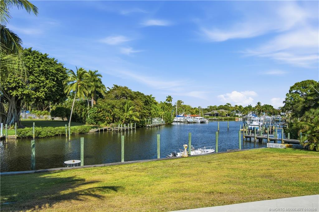 Stuart, Florida, 34997, United States, 3 Bedrooms Bedrooms, ,2 BathroomsBathrooms,Residential,Active,2007928