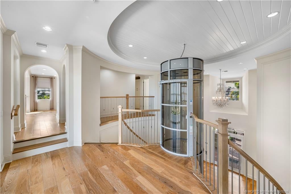 Palm City, Florida, 34990, United States, 5 Bedrooms Bedrooms, ,8 BathroomsBathrooms,Residential,Active,1747378