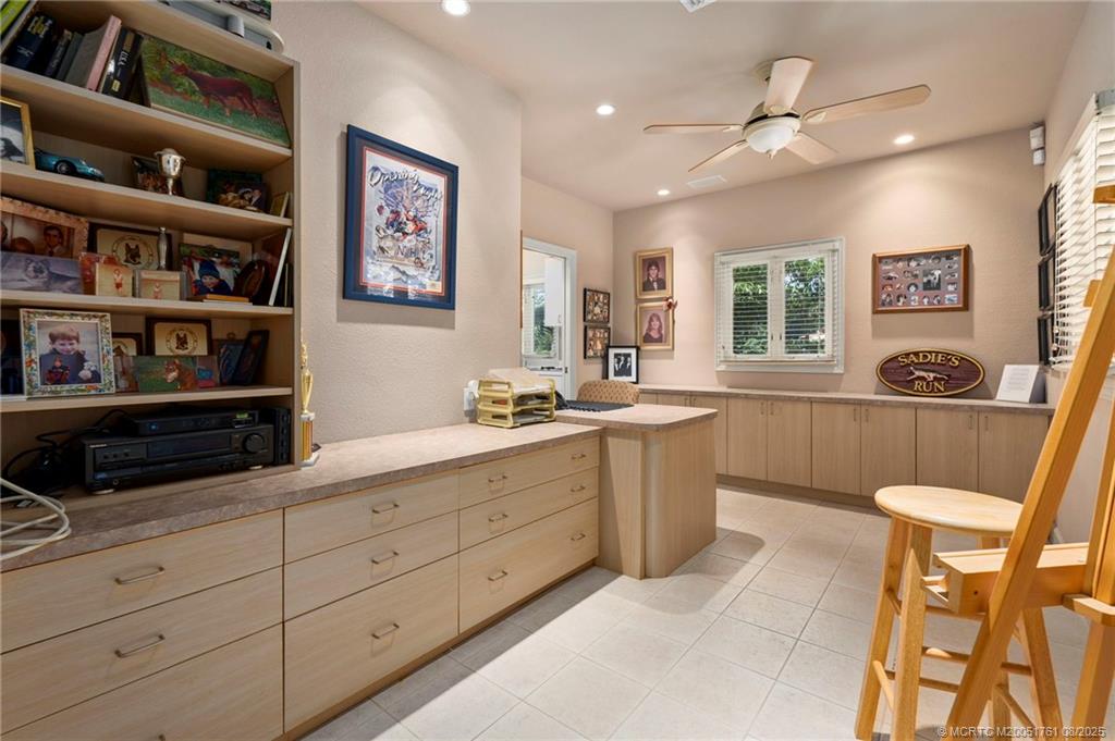 Stuart, Florida, 34996, United States, 5 Bedrooms Bedrooms, ,4 BathroomsBathrooms,Residential,Active,1914638