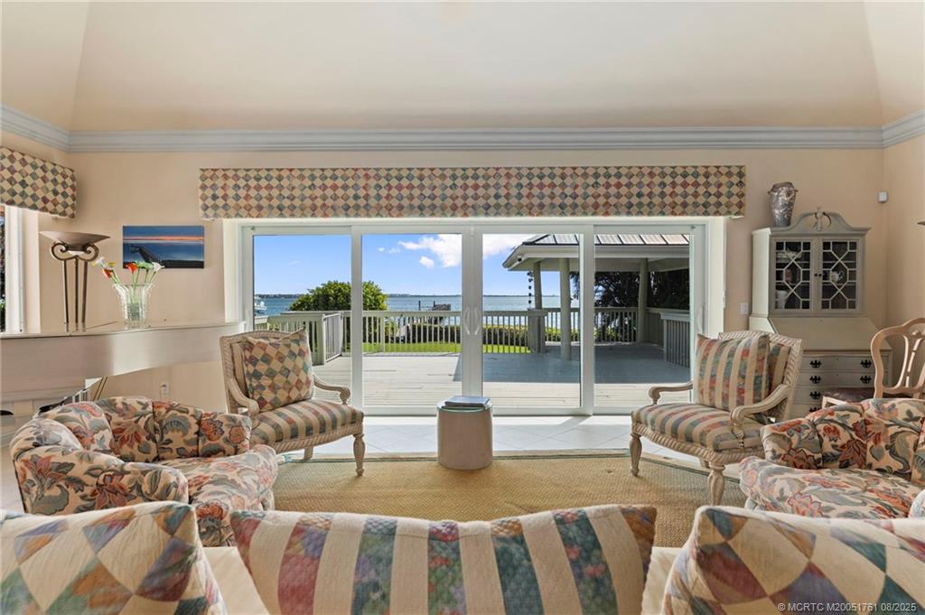 Stuart, Florida, 34996, United States, 5 Bedrooms Bedrooms, ,4 BathroomsBathrooms,Residential,Active,1914638