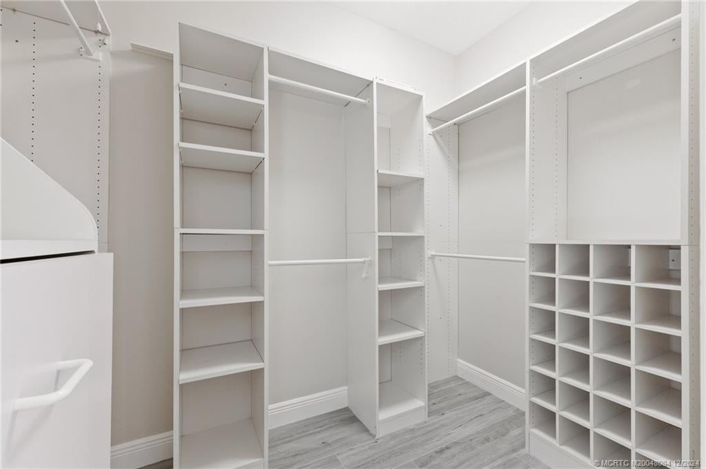 Stuart, Florida, 34997, United States, ,3 BathroomsBathrooms,Residential,Active,1769949