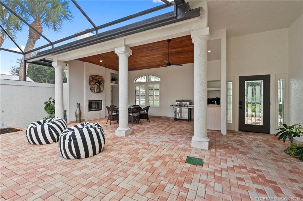 Jensen Beach, Florida, 34957, United States, 4 Bedrooms Bedrooms, ,5 BathroomsBathrooms,Residential,Active,1945068