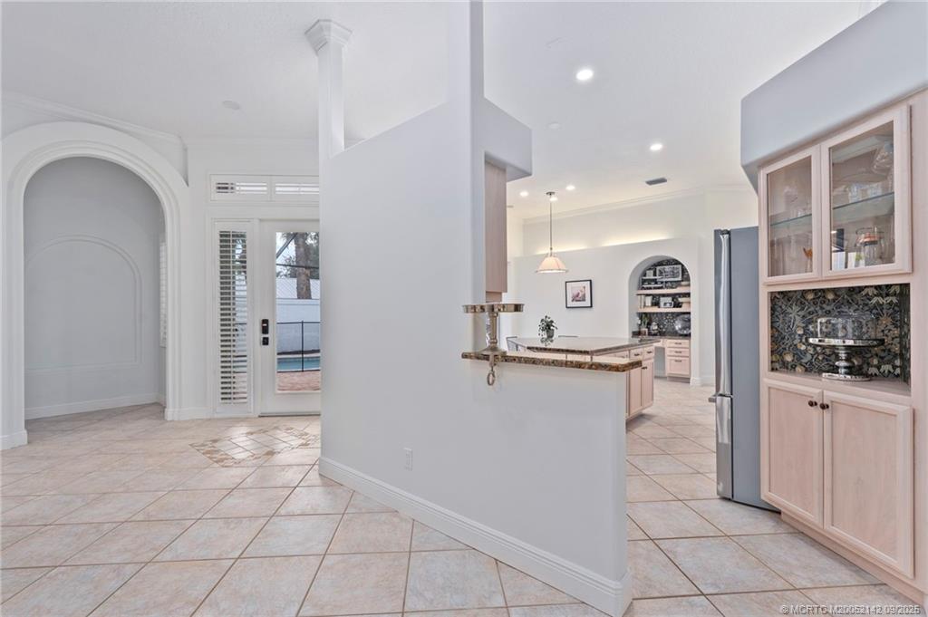 Jensen Beach, Florida, 34957, United States, 4 Bedrooms Bedrooms, ,5 BathroomsBathrooms,Residential,Active,1945068