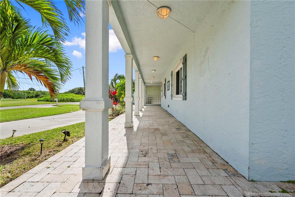 Fort Pierce, Florida, 34949, United States, 5 Bedrooms Bedrooms, ,5 BathroomsBathrooms,Residential,Active,1970957
