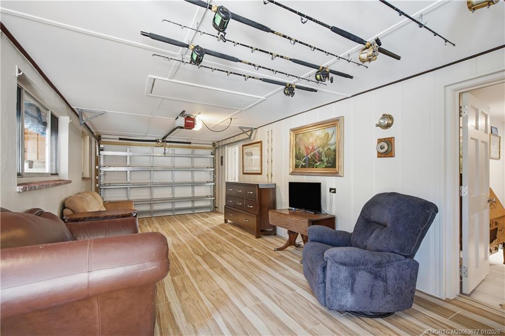 Stuart, Florida, 34997, United States, 3 Bedrooms Bedrooms, ,2 BathroomsBathrooms,Residential,Active,2007928