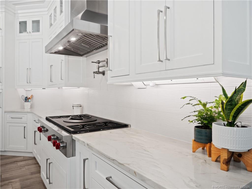 Hobe Sound, Florida, 33455, United States, 4 Bedrooms Bedrooms, ,4 BathroomsBathrooms,Residential,Active,1933731