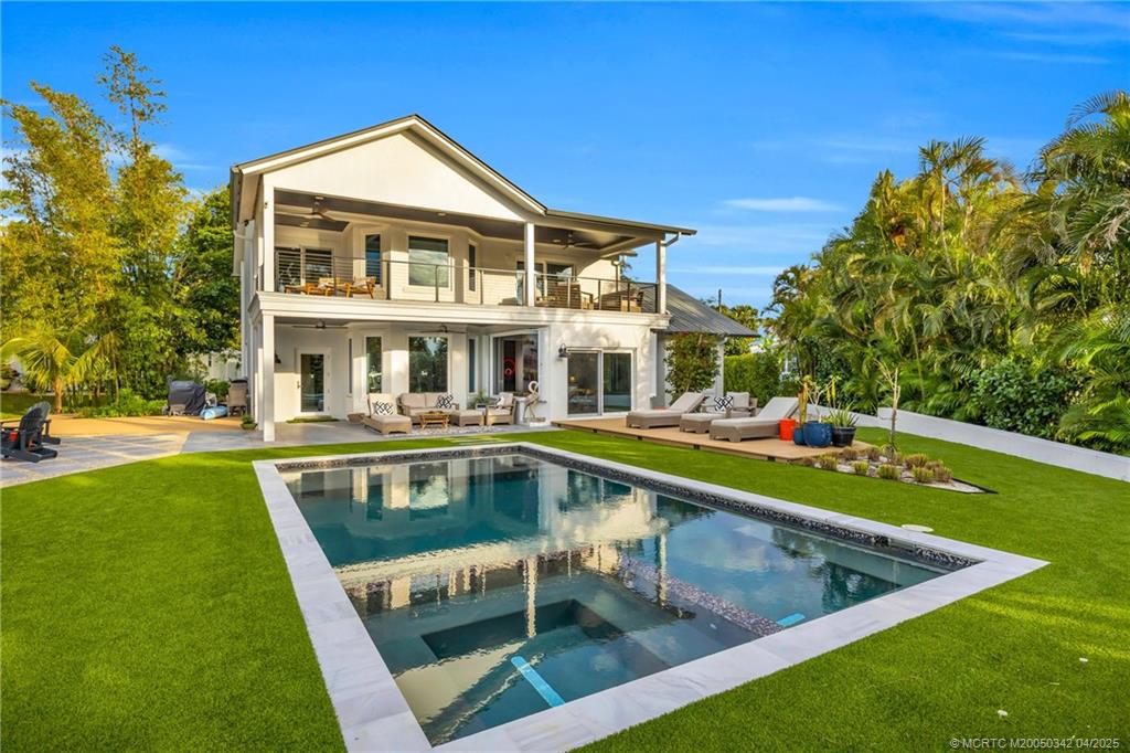 Stuart, Florida, 34994, United States, 4 Bedrooms Bedrooms, ,3 BathroomsBathrooms,Residential,Active,1782771