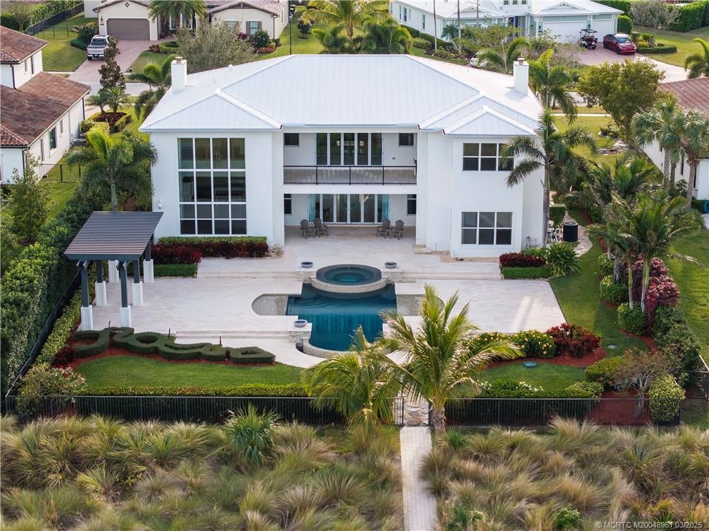 Palm City, Florida, 34990, United States, 5 Bedrooms Bedrooms, ,8 BathroomsBathrooms,Residential,Active,1747378