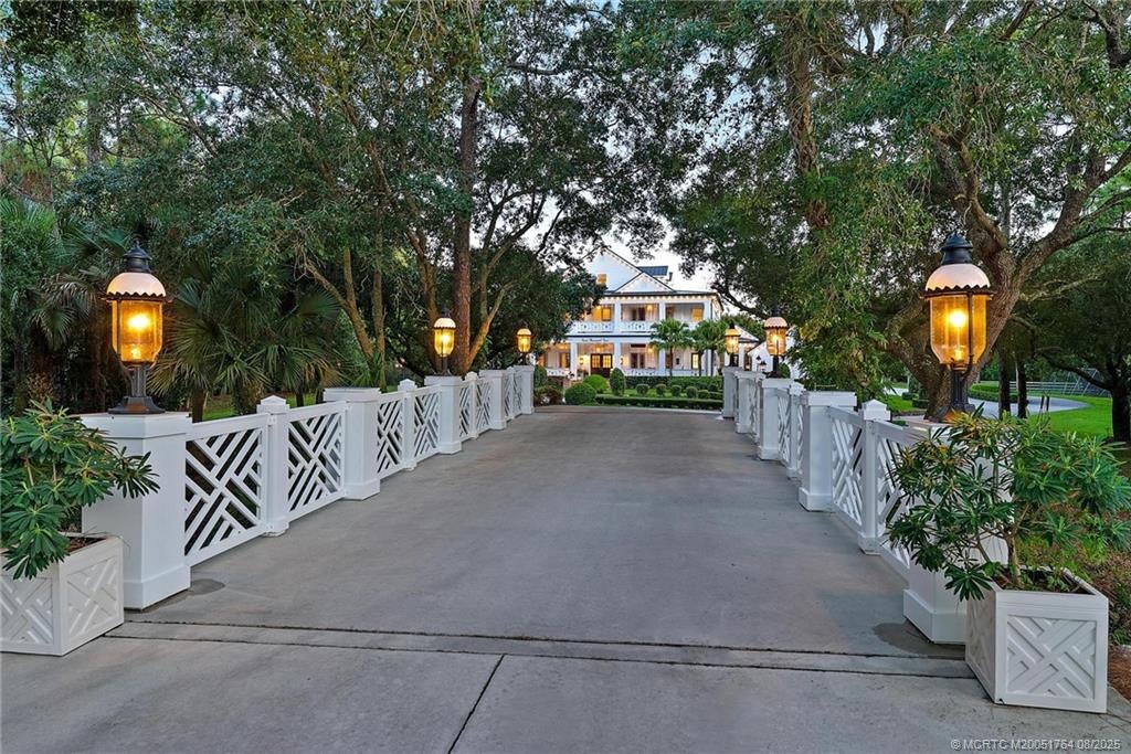 Palm City, Florida, 34990, United States, 5 Bedrooms Bedrooms, ,6 BathroomsBathrooms,Residential,Active,1914928