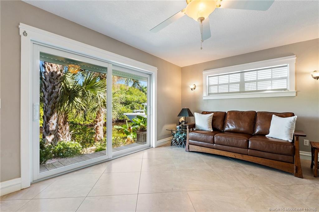 Stuart, Florida, 34997, United States, 3 Bedrooms Bedrooms, ,4 BathroomsBathrooms,Residential,Active,1993675