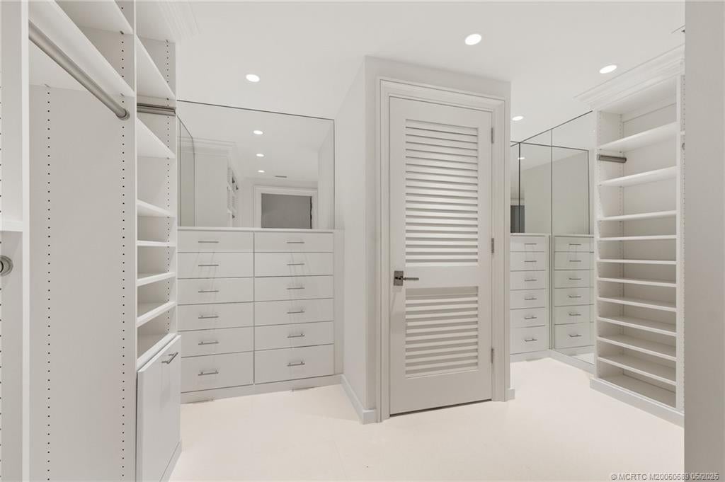 Stuart, Florida, 34996, United States, ,3 BathroomsBathrooms,Residential,Active,1806933