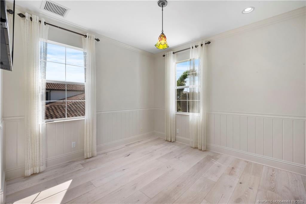 Palm City, Florida, 34990, United States, 5 Bedrooms Bedrooms, ,8 BathroomsBathrooms,Residential,Active,1747378