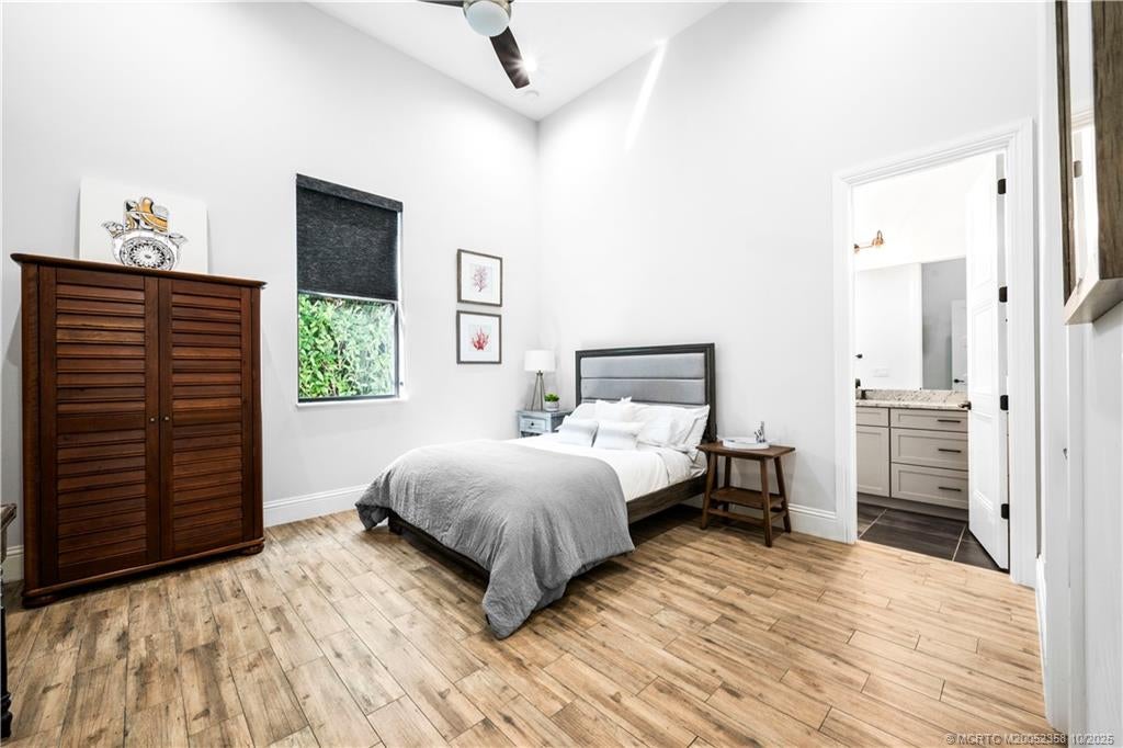 Jensen Beach, Florida, 34957, United States, 4 Bedrooms Bedrooms, ,5 BathroomsBathrooms,Residential,Active,1954333