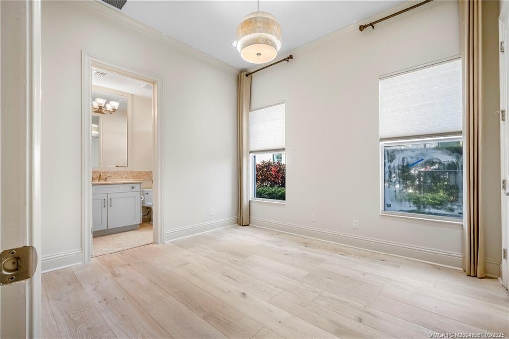 Palm City, Florida, 34990, United States, 5 Bedrooms Bedrooms, ,8 BathroomsBathrooms,Residential,Active,1747378