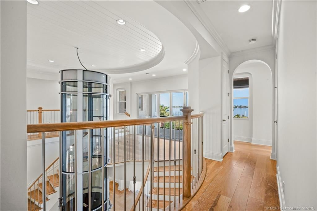 Palm City, Florida, 34990, United States, 5 Bedrooms Bedrooms, ,8 BathroomsBathrooms,Residential,Active,1747378