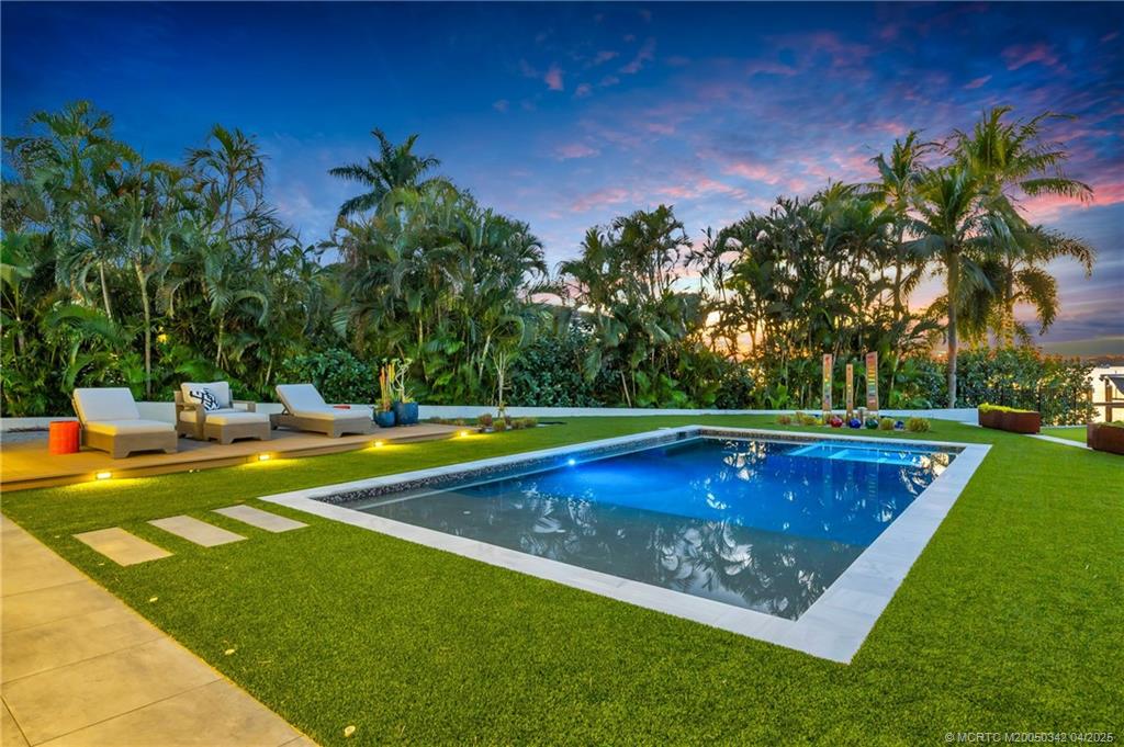 Stuart, Florida, 34994, United States, 4 Bedrooms Bedrooms, ,3 BathroomsBathrooms,Residential,Active,1782771