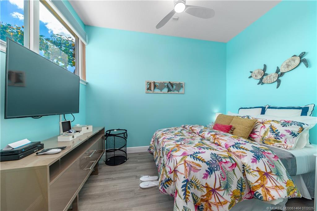 Jensen Beach, Florida, 34957, United States, ,5 BathroomsBathrooms,Residential,Active,1894216