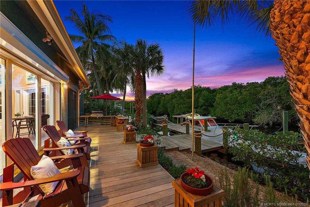 Stuart, Florida, 34997, United States, 3 Bedrooms Bedrooms, ,4 BathroomsBathrooms,Residential,Active,1993675