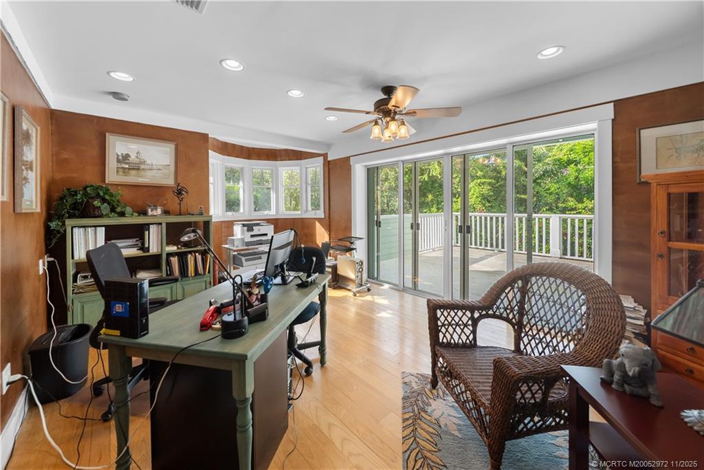 Stuart, Florida, 34996, United States, 4 Bedrooms Bedrooms, ,3 BathroomsBathrooms,Residential,Active,1988486