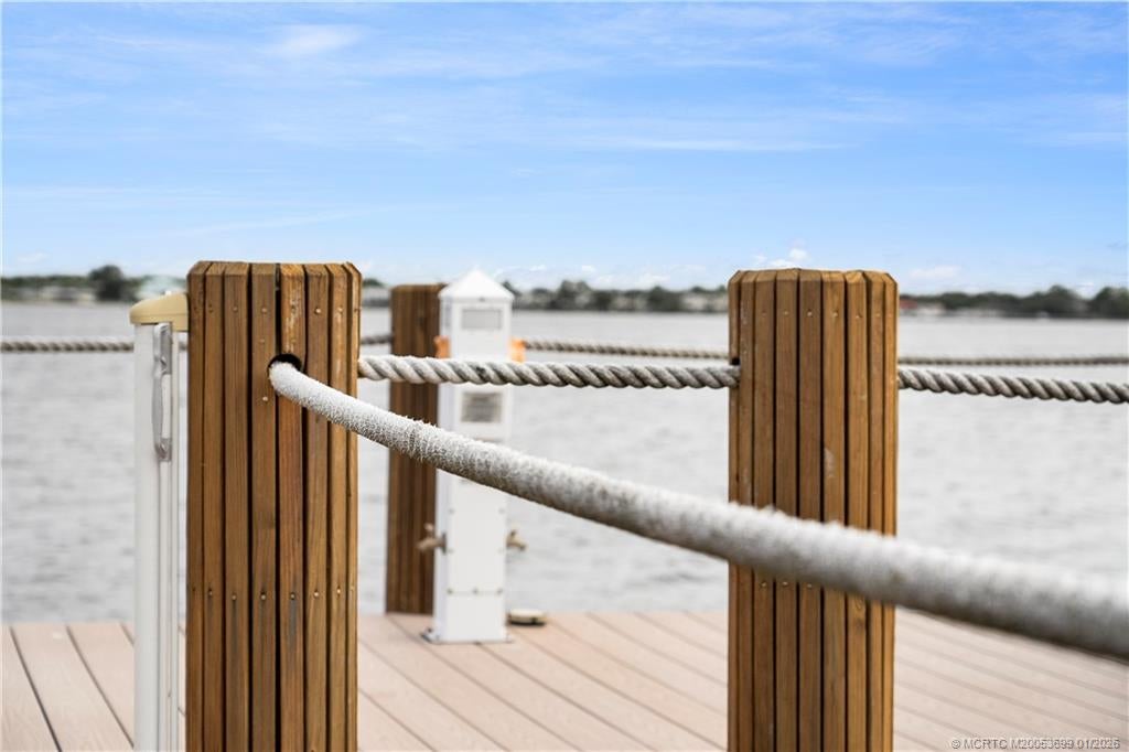 Palm City, Florida, 34990, United States, 5 Bedrooms Bedrooms, ,8 BathroomsBathrooms,Residential,Active,2007659