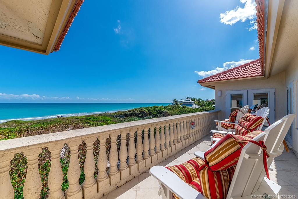 Stuart, Florida, 34996, United States, 9 Bedrooms Bedrooms, ,6 BathroomsBathrooms,Residential,Active,1707128