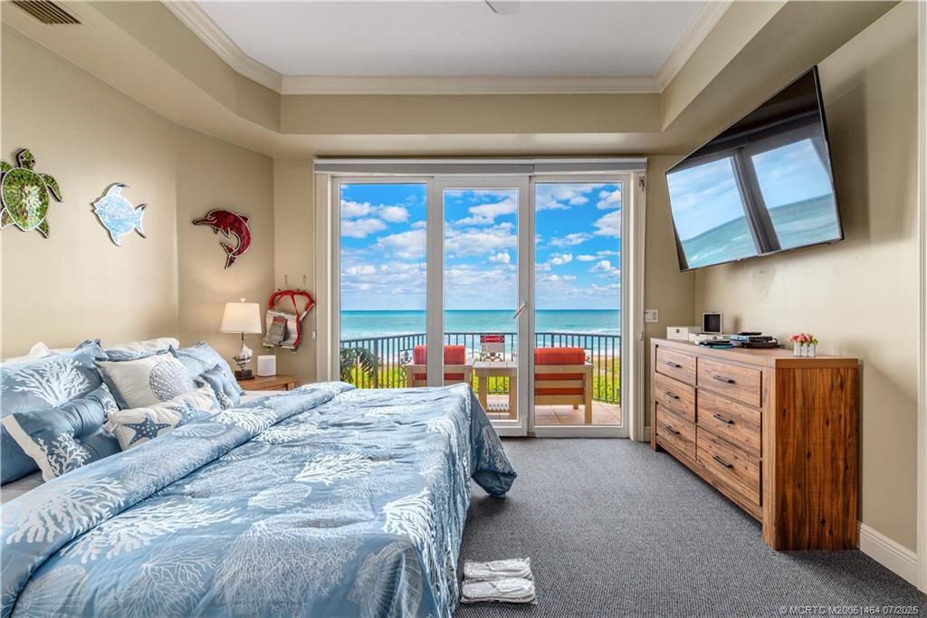 Jensen Beach, Florida, 34957, United States, ,5 BathroomsBathrooms,Residential,Active,1894216