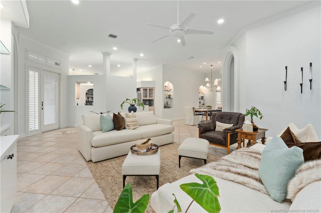 Jensen Beach, Florida, 34957, United States, 4 Bedrooms Bedrooms, ,5 BathroomsBathrooms,Residential,Active,1945068